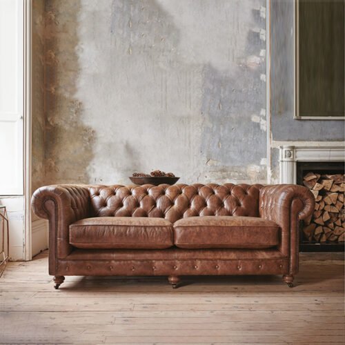 Grand Chesterfield 3 Seater Sofa 1