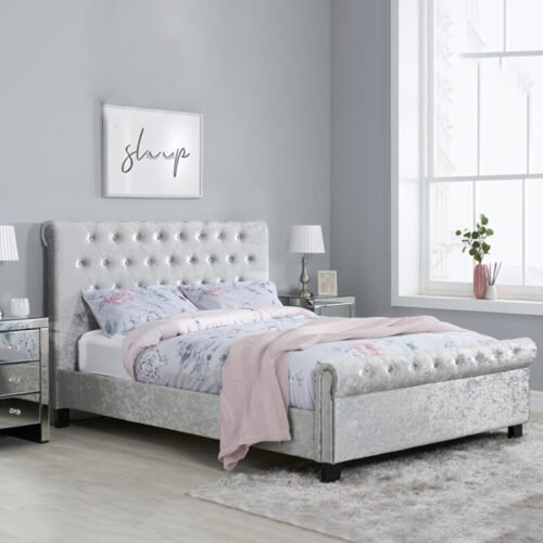 tufted upholstered bed